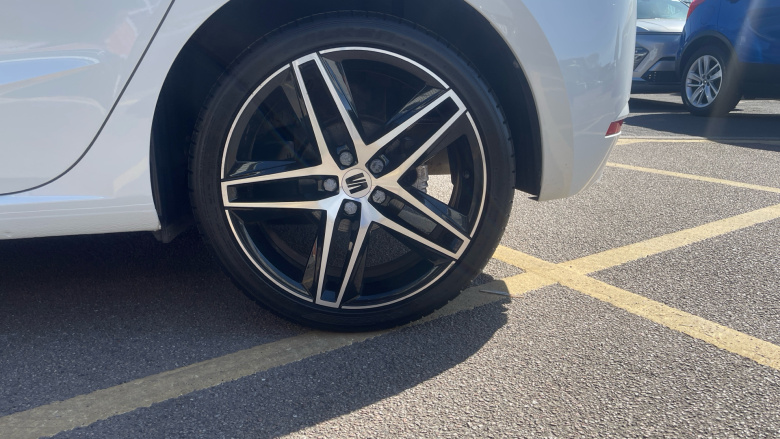 SEAT Ibiza 1.0 TSI 110 FR Edition 5dr Petrol Hatchback